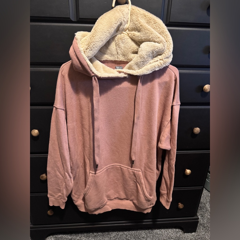 XS Blush faux fur Aerie hoodie